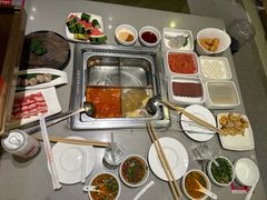 -海底捞火锅(奉化银泰店)