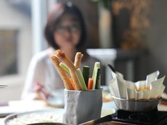 -穹六人间 people 6(岳阳路店)