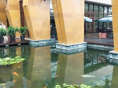 -三亚湾海居铂尔曼度假酒店