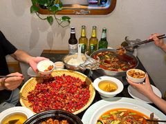 -万重锦·人文川菜馆(骡马市店)