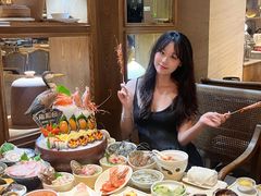 -雍和会海鲜姿造自助(湖东路店)