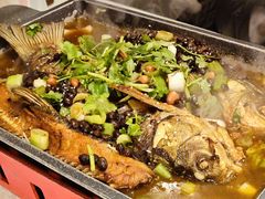 -兴蓉合川湘私房菜巫山烤鱼(人大店)