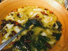 酸菜鱼-胡桃里音乐酒馆(万科城市广场店)