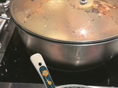 -尚尚仙·酸汤猪手·猪肚鸡火锅(华联万柳购物中心店)