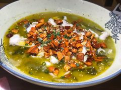 经典！自家酸菜鱼-就你餐厅(体育西横街店)