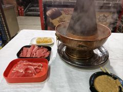 -羊家胡同·龙虾烧烤火锅(龙汇路店)