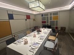 -伯衡55·吉品轩(乌鲁木齐南路店)