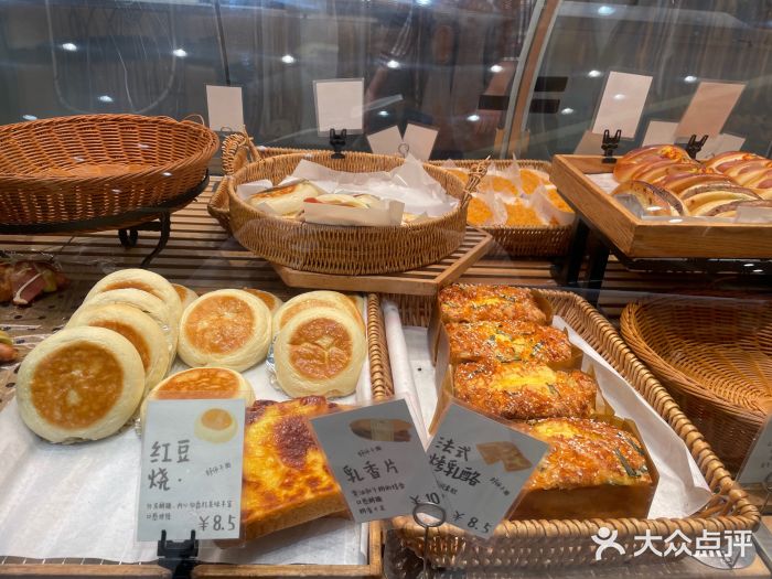 乐兹薇尔高端烘焙店(海宁西田城店)图片