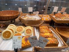 -乐兹薇尔高端烘焙店(海宁西田城店)