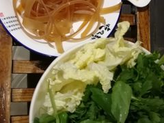 -亮欢寨酸汤鱼(沙冲路店)