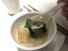 老济南甜沫-闫府私房菜·百年鲁菜(恒隆店)