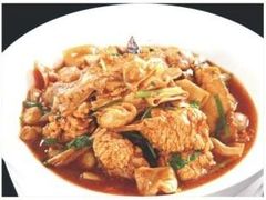 酱焖鱼杂-白天鹅家宴·东北菜