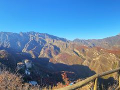 -周口店坡峰岭风景区