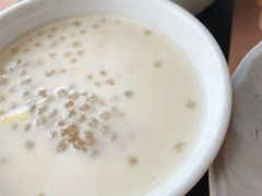 -彩虹云霄酒店75层国际自助餐