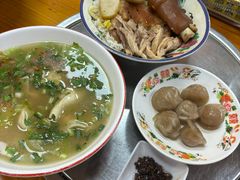 -明姨仔潮汕美食·碳炉猪脚·汕尾牛腩饭·起片鸡煲(起义路店)