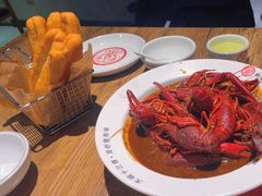 -叶派龙虾•招牌香辣蟹·海鲜(中海国际店)