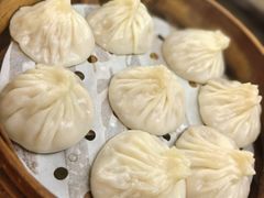 -莱莱小笼·乔艾