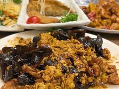 -金牌餐厅·天津菜·八珍豆腐·老爆三(瓷房子店)
