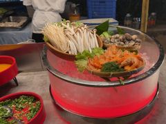 -亚龙湾希尔顿自助餐厅·海鲜·烧烤·沙滩BBQ·现场乐队