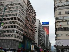 -彩虹村