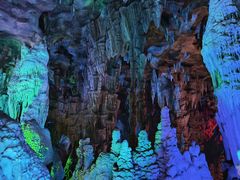 -泰安地下龙宫景区