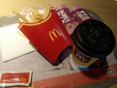 -麦当劳(南京路2店)