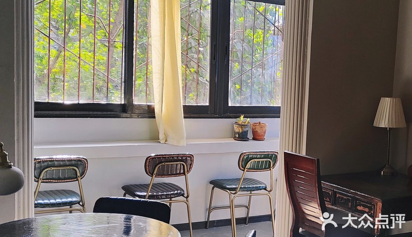 叁岔口咖啡•弹子石藏在居民楼里的宝藏