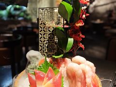 -蟹犇前•帝王蟹雪蟹(陆家嘴店)