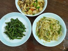 -爱的果实月嫂育婴师(世纪东方店)