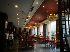 -鸿运酒楼
