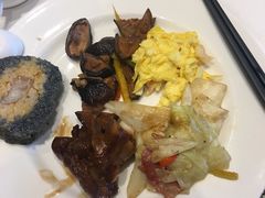 -南湖名都·景湖轩全日制餐厅·海鲜自助·东南亚风味·临湖而食