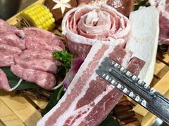 -香猪坊韩国烤肉专属门店(魏公村店)