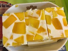 -海口骑楼小吃街