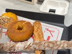 -HOT CRUSH趁热集合·现烤面包(环球港店)