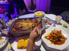 -巴特餐饮6加1音乐餐吧·新疆菜