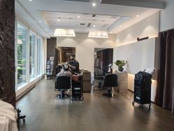 -悦Salon发型设计