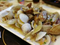 -虾弄弄海派小龙虾·牛羊蝎子火锅