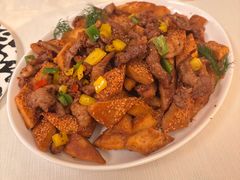 酥馕炒羊肉-龟兹KUCINA·新疆菜(前滩L+PLAZA店)