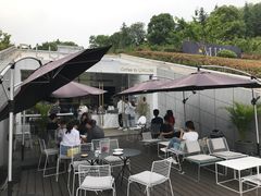 -UNI UNI(环亚凯瑟琳店)