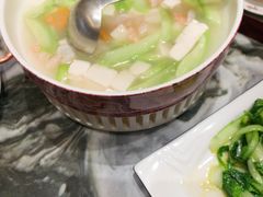 -蔼若春.传承三十年云南菜(金碧公园店)