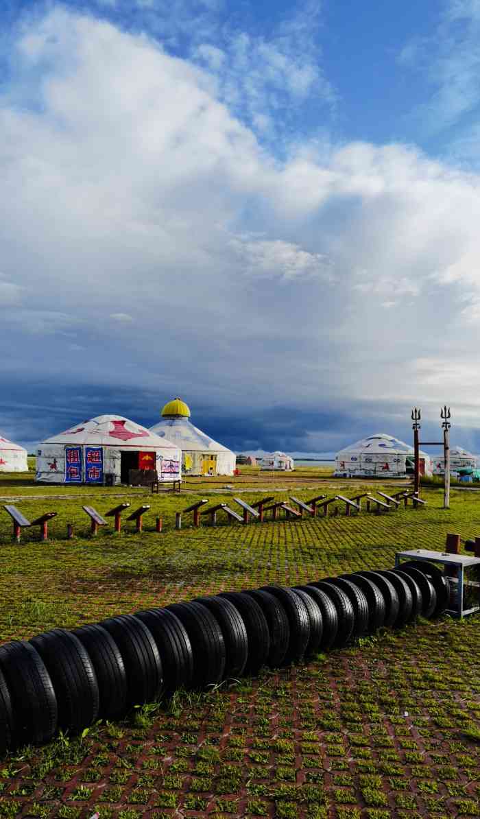 查干浩特旅游度假区-"干完活后找了找附近能转转的,看着还不错就.