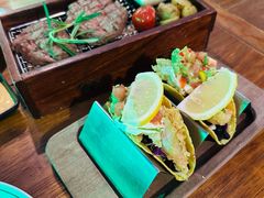 -Famous肥猫墨西哥音乐餐吧(五棵松华熙LIVE店)