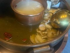 -慢丽江·云南野生菌土鸡锅(付家庄店)