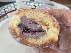 蓝莓奶油bom-屋裡·Union Bakery(龙江路店)