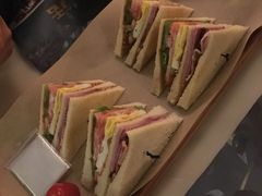 -绿茵阁(体育西分店)