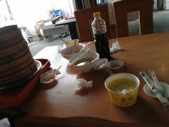 -忆秦园小笼包(惠山古镇总店)