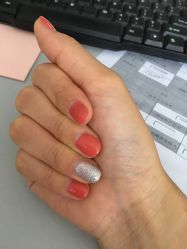 -欧雅婚纱美甲