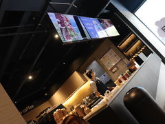 -瑞幸咖啡(新世界中心店)