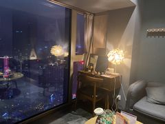 -得闲·高空SPA(东盟店)