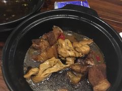 -春天里·老街坊餐厅(港隆广场店)